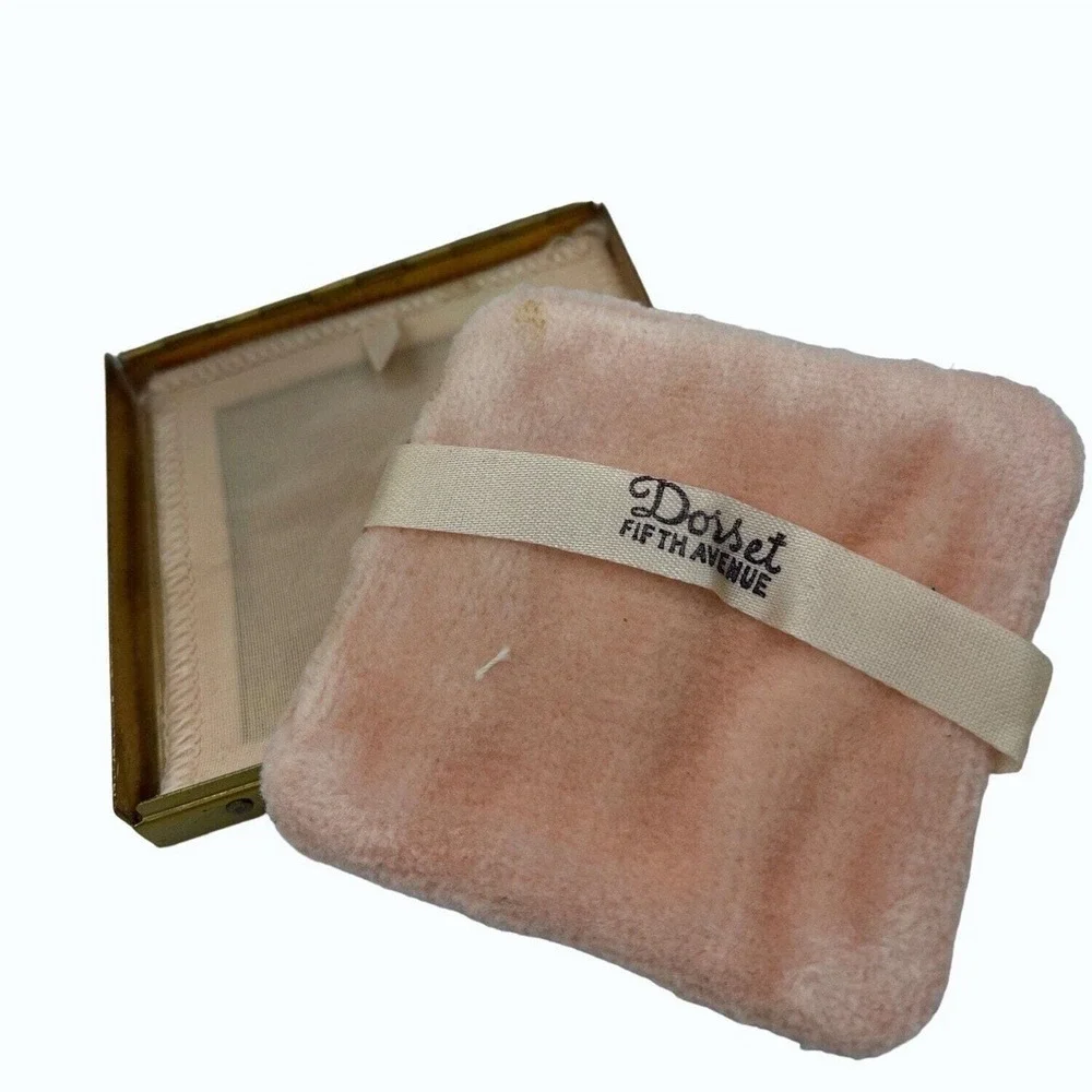 Dorset vintage compact